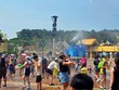 뜨거운 여름 막바지…롯데월드 부산 ‘아쿠아부스터’ 개막