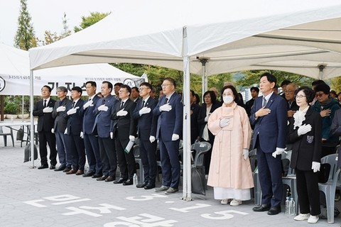 "잊지 않겠습니다"…창원시, 3·15의거 희생자 위령제 거행