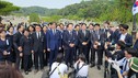 이재명-조국, 국회 앞에서 2시간 ‘번개회동’…무슨 얘기 나눴나?