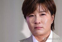 부친 고소 박세리, 기자회견 중 눈물…“관계 회복 확답 어려워”