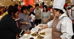 [新유통대전⑲] 메밀·갈비·카레맛…식품업계 ‘각양각색’ 만두 대전