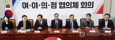 '의료개혁' 다시 원점…의료단체 ‘참여 중단’한 배경은?