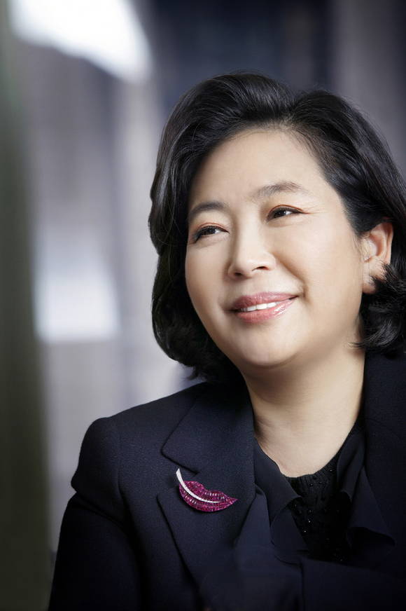현정은 현대그룹 회장이 미국 경제전문지 ‘포춘(Fortune)’이 발표한 ‘가장 영향력 있는 아시아‐태평양 여성기업인 25인’에 2년 연속 선정됐다. (사진제공=현대그룹)