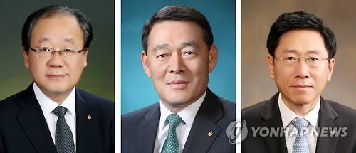 한화그룹이 6일 단행한 2016년 정기 임원 인사에서 각각 전무에서 부사장으로 승진 발령된 ㈜한화 화약부문 최양수 대표(왼쪽부터), 방산부문 이태종 대표, 기계부문 김연철 대표. (사진=연합뉴스)