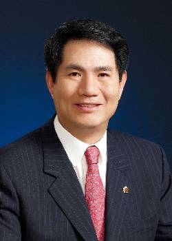 부산시의회 복지환경위원회 박재본 의원(남구3). (사진제공=박재본 의원실)