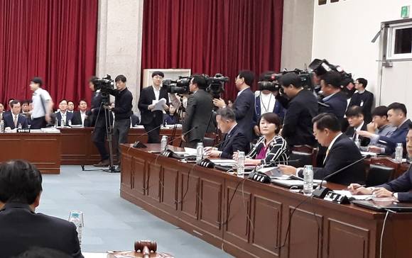 더불어민주당 이재정 국회의원(행정안전위원회, 비례대표)은