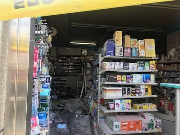 부산 남구의 한 편의점에서 자신의 몸에 휘발유를 뿌리고 불을 질렀던 남성이 병원 치료를 받던 중 숨졌다. (사진제공=부산경찰청)