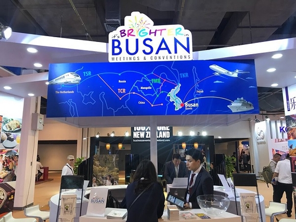 중국 베이징에서 개최된 MICE 전시회 '2018 IBTM CHINA'에서 부산 단독 부스를 운영하고 있다. (사진제공=부산관광공사)