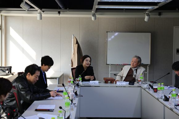 25일 '한국영화 100년 기념사업 추진위원회'가 제1차 정기회의를 열고 있다. (사진제공=영진위)