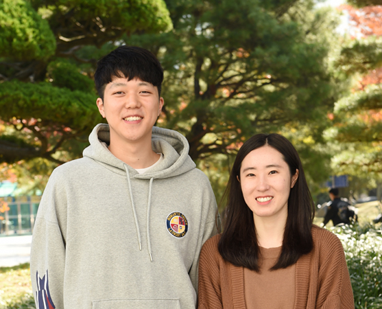 제3회 KSME-SEMES 오픈 이노베이션 챌린지 대상을 수상한 박은혜(오른쪽), 동상을 수상한 백상엽 학생. (사진제공=부경대)